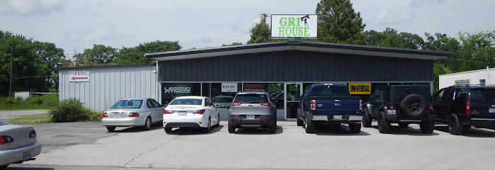 THE GRIT HOUSE