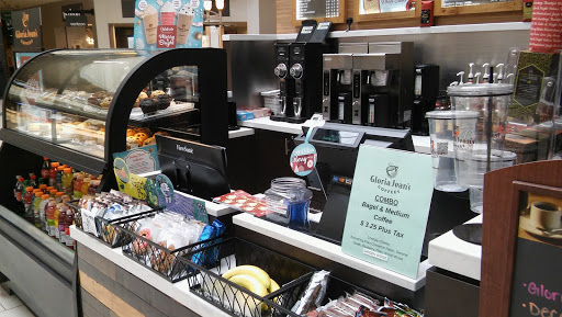 Shopping Mall «The Shoppes at Buckland Hills», reviews and photos, 194 Buckland Hills Dr, Manchester, CT 06042, USA