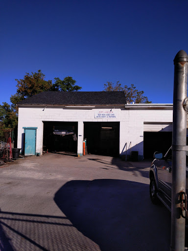 Auto Body Shop «Tech Heng Auto Body», reviews and photos, 51 Westford St, Lowell, MA 01851, USA
