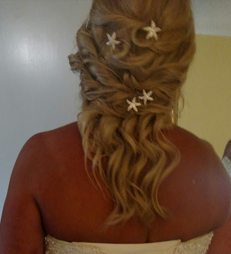 Beauty Salon «Oceans Edge Salon & Spa», reviews and photos, 818 Surfside Dr, Surfside Beach, SC 29575, USA