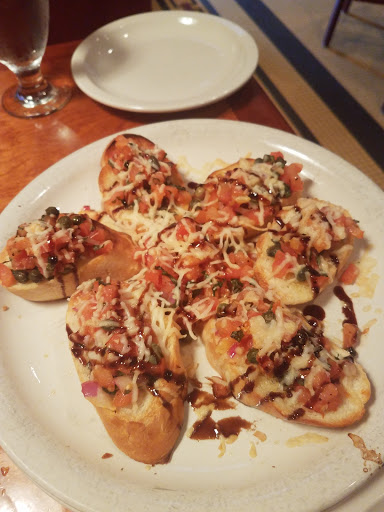 American Restaurant «Club Car», reviews and photos, 13435 University Ave #200, Clive, IA 50325, USA