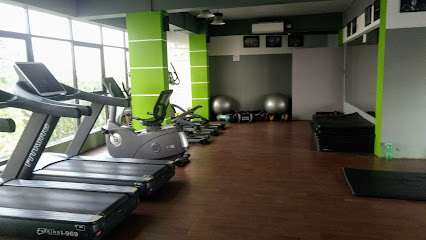 REVOLUTION FITNESS