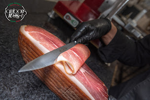 Photo n°107 de Jambons 10 Vins à Mios ()