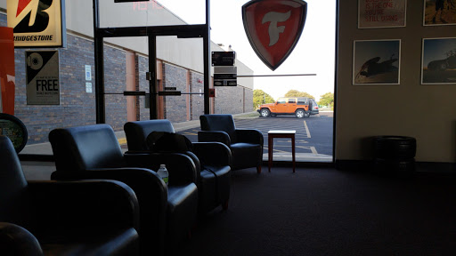 Tire Shop «Firestone Complete Auto Care», reviews and photos, 1755 E Golf Rd, Schaumburg, IL 60173, USA