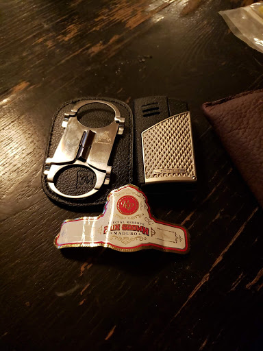 Cigar Shop «The Cigar Lounge», reviews and photos, 1710 Woodfield Rd, Schaumburg, IL 60173, USA