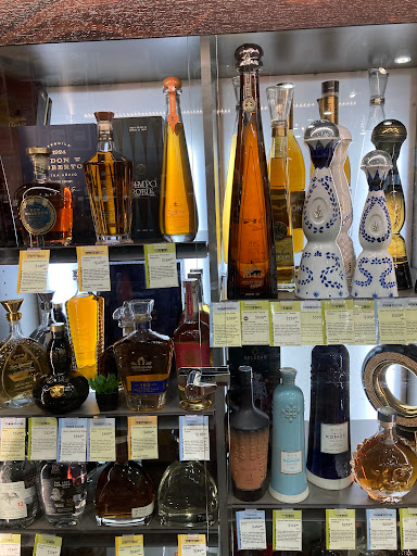 Wine Store «Total Wine & More», reviews and photos, 850 Congress Ave, Boynton Beach, FL 33426, USA