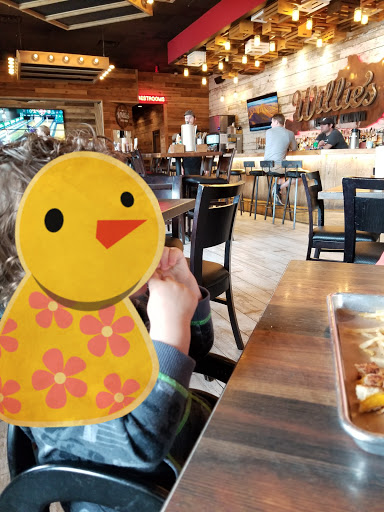 American Restaurant «Willies Locally Known», reviews and photos, 286 Southland Dr, Lexington, KY 40503, USA