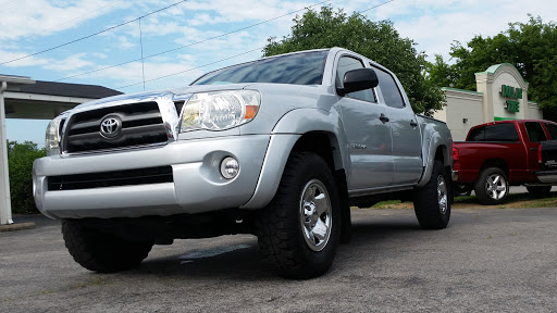 Used Car Dealer «Black Tie Automotive LLC», reviews and photos, 200 W Main St, Hendersonville, TN 37075, USA