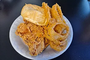 Beck's Fried Chicken image