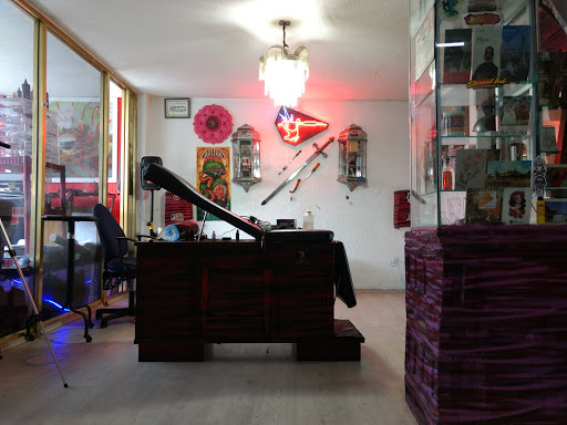 Piercing shops in Toluca de Lerdo