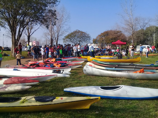 Rowing Club Salto - Campo de fútbol