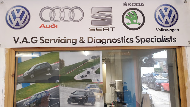 Auto4motion VW AUDI SEAT SKODA SPECIALIST - Auto repair shop
