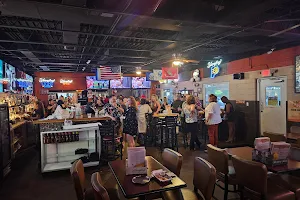 Hoopsters Sports Bar & Grill image