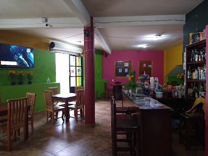 El Arriero Restaurant Bar - Berrio Zabal 15, Centro, 42330 Zimapán, Hgo., Mexico