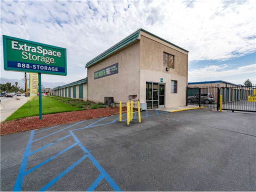 Storage Facility «Extra Space Storage», reviews and photos, 318 N Vincent Ave, Covina, CA 91722, USA