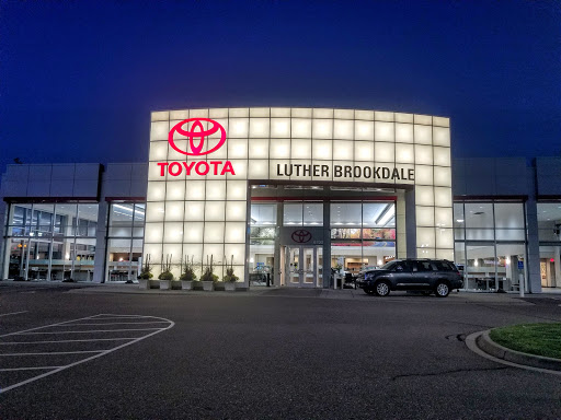 Toyota Dealer «Luther Brookdale Toyota», reviews and photos, 6700 Brooklyn Blvd, Brooklyn Center, MN 55429, USA