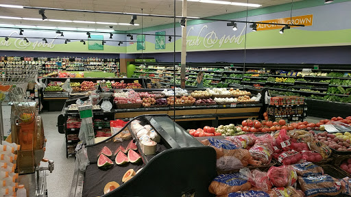 Supermarket «Lucky», reviews and photos, 200 Woodside Rd, Redwood City, CA 94061, USA