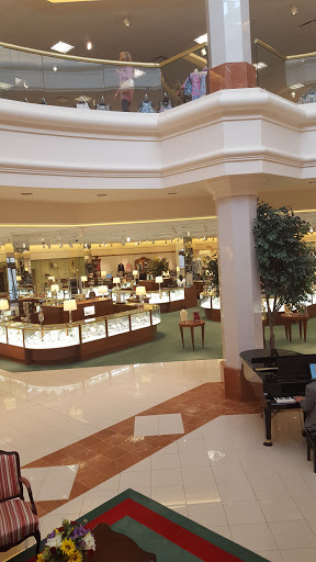 Department Store «Von Maur Eastview», reviews and photos, 300 Eastview Mall, Victor, NY 14564, USA