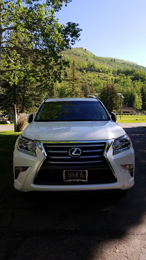 Tire Shop «Discount Tire Store - Lakewood, CO», reviews and photos, 9690 W Colfax Ave, Lakewood, CO 80215, USA