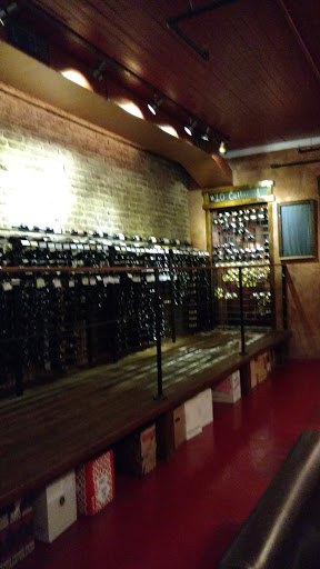 Wine Bar «Firehouse Wine Bar & Shop», reviews and photos, 216 St Francis St, Mobile, AL 36602, USA