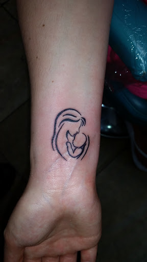 Tattoo Shop «Expressions Tattoo & Body Piercing», reviews and photos, 1619 N Florida Ave, Hernando, FL 34442, USA