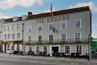 The George Hotel