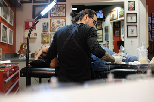 Tattoo Shop «Studio 21 Tattoo Gallery», reviews and photos, 6020 W Flamingo Rd, Las Vegas, NV 89103, USA