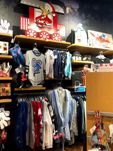 Toy Store «Disney Store», reviews and photos, 421 S Hills Village, Pittsburgh, PA 15241, USA