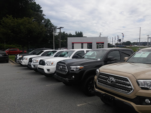 Toyota Dealer «World Toyota», reviews and photos, 5800 Peachtree Industrial Blvd, Atlanta, GA 30341, USA