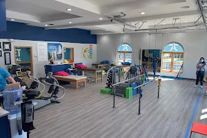 Fyzical Therapy & Balance Centers - Lincoln image