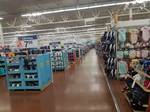 Department Store «Walmart Supercenter», reviews and photos, 610 Wesley Dr, Wood River, IL 62095, USA
