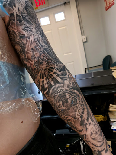 Tattoo Shop «Tattoo Fever», reviews and photos, 43 Bridge St, Pelham, NH 03076, USA