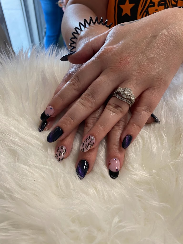 Central Nail Salon 34736