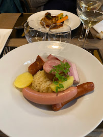 Choucroute d'Alsace du Restaurant de spécialités alsaciennes Restaurant du Château à Kaysersberg - n°10