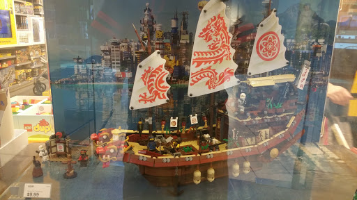 Toy Store «The LEGO Store», reviews and photos, 6600 Topanga Canyon Blvd, Canoga Park, CA 91303, USA