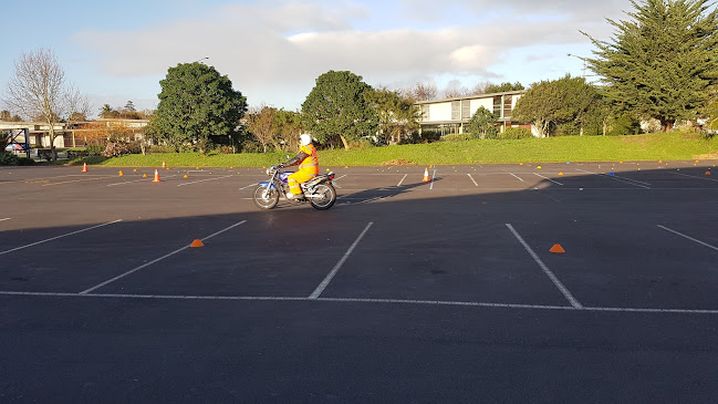 Reviews of Absolute Motorcycle Training Ltd in Auckland - Driving school