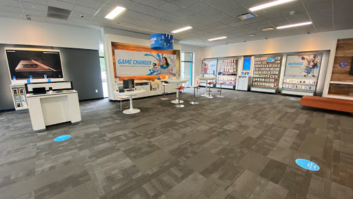 Cell Phone Store «AT&T», reviews and photos, 9039 Southside Blvd Suite 200, Jacksonville, FL 32256, USA