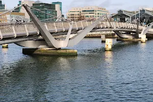 Seán O'Casey Bridge image