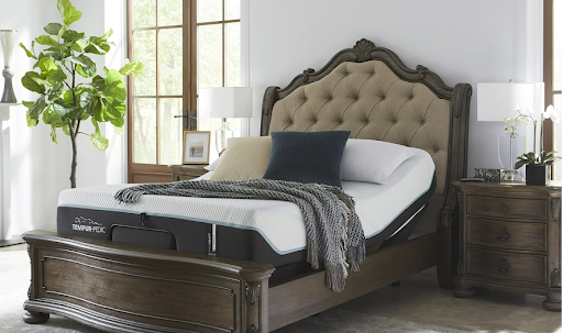 Furniture Store «Havertys Furniture», reviews and photos, 9641 Kingston Pike, Knoxville, TN 37922, USA