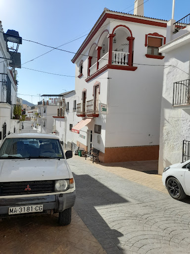 Restaurante La Pataleta - Av. de España, 7, 29793 El Morche, Málaga