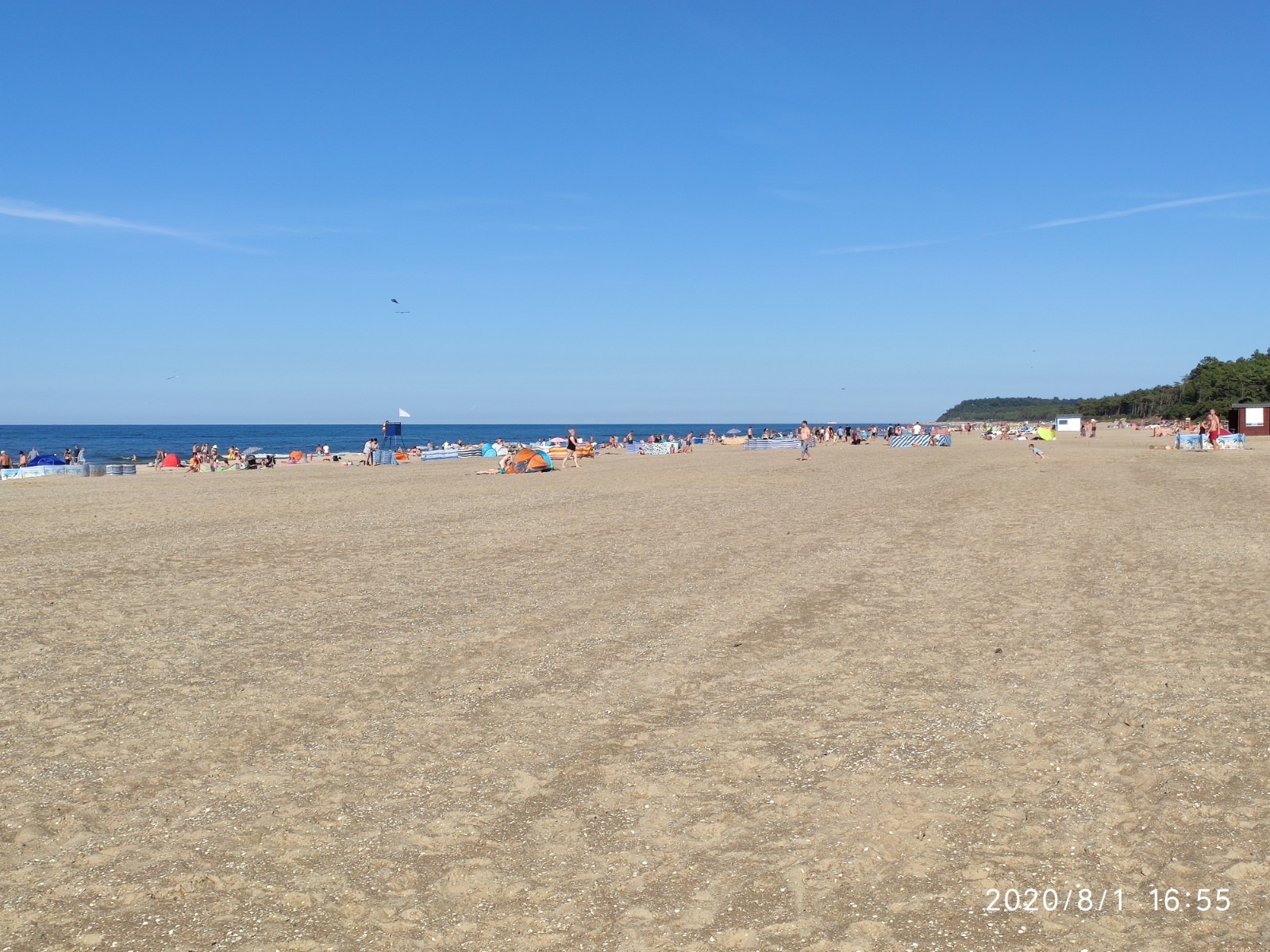 Plaża Karwia wejście 41'in fotoğrafı - rahatlamayı sevenler arasında popüler bir yer