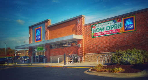 ALDI, 760 Ruppert Rd, Iowa City, IA 52246, USA, 