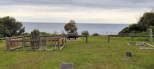 Toragy Point Lookout & Graveyard