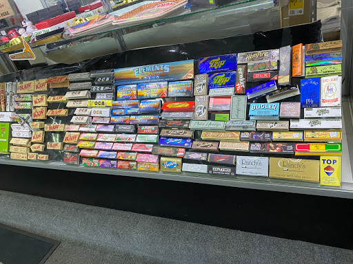 Tobacco Shop «Peace Pipe Smoke Shop», reviews and photos, 3282 El Camino Real, Santa Clara, CA 95051, USA