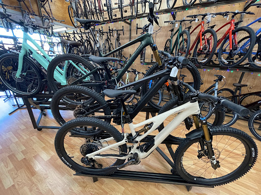 Bicycle Store «Encina Bicycle Center», reviews and photos, 2901 Ygnacio Valley Rd, Walnut Creek, CA 94598, USA
