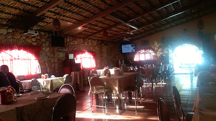 Restaurant SAMBUCA - blvd no, Blvd. Juventino Rosas 900, Cuauhtemoc, 36300 San Francisco del Rincón, Gto., Mexico