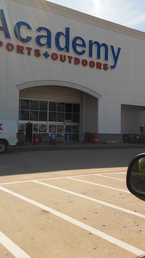 Sporting Goods Store «Academy Sports + Outdoors», reviews and photos, 6425 Garth Rd, Baytown, TX 77521, USA