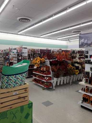 Fabric Store «Jo-Ann Fabrics and Crafts», reviews and photos, 4644 W Market St, Greensboro, NC 27407, USA