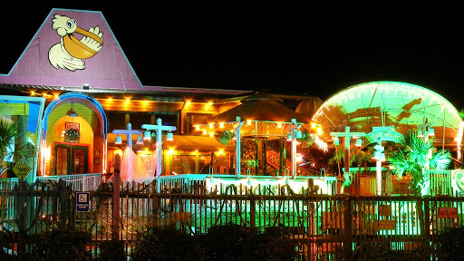 Restaurant «Fudpuckers Beachside Bar & Grill», reviews and photos, 20001 Emerald Coast Pkwy, Destin, FL 32541, USA