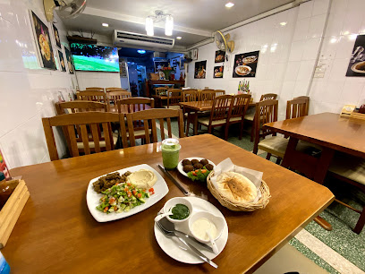 Shoshana restaurant - 86 Chakrabongse Rd, Talat Yot, Phra Nakhon, Bangkok 10200, Thailand